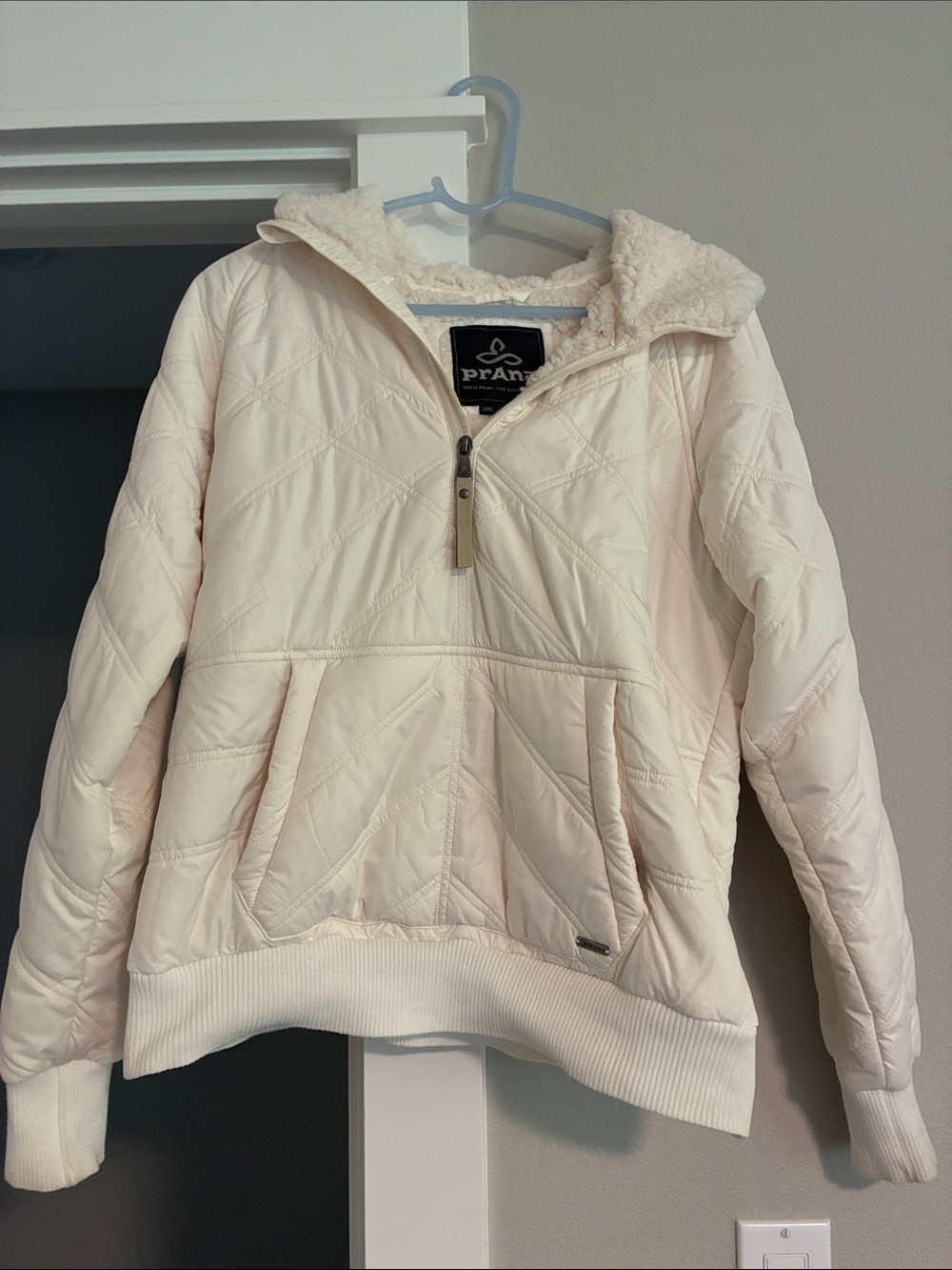 Prana Cream Quilted Sherpa Hoodie Pullover
